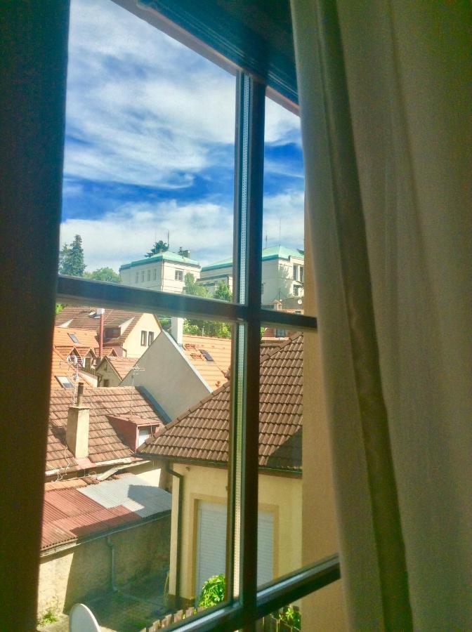 Готель Fairy-Tale Prague From Lev I Sova Екстер'єр фото
